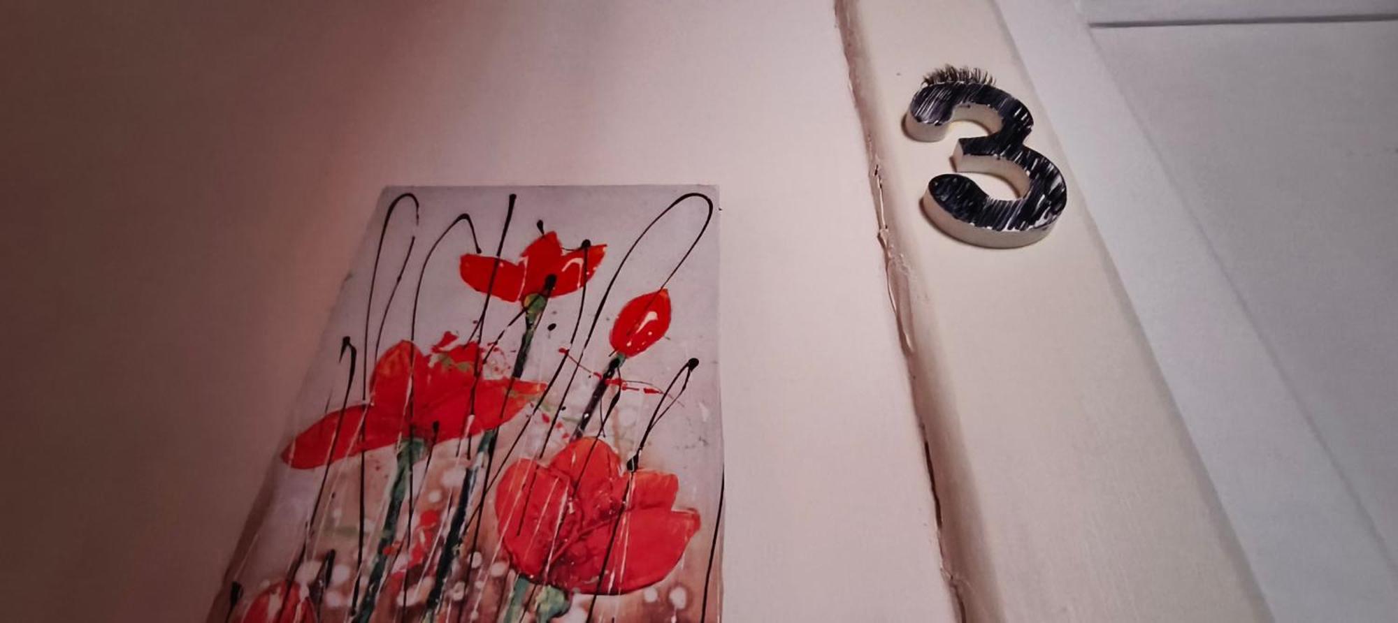 Downtown Art In Town Couette-café *
